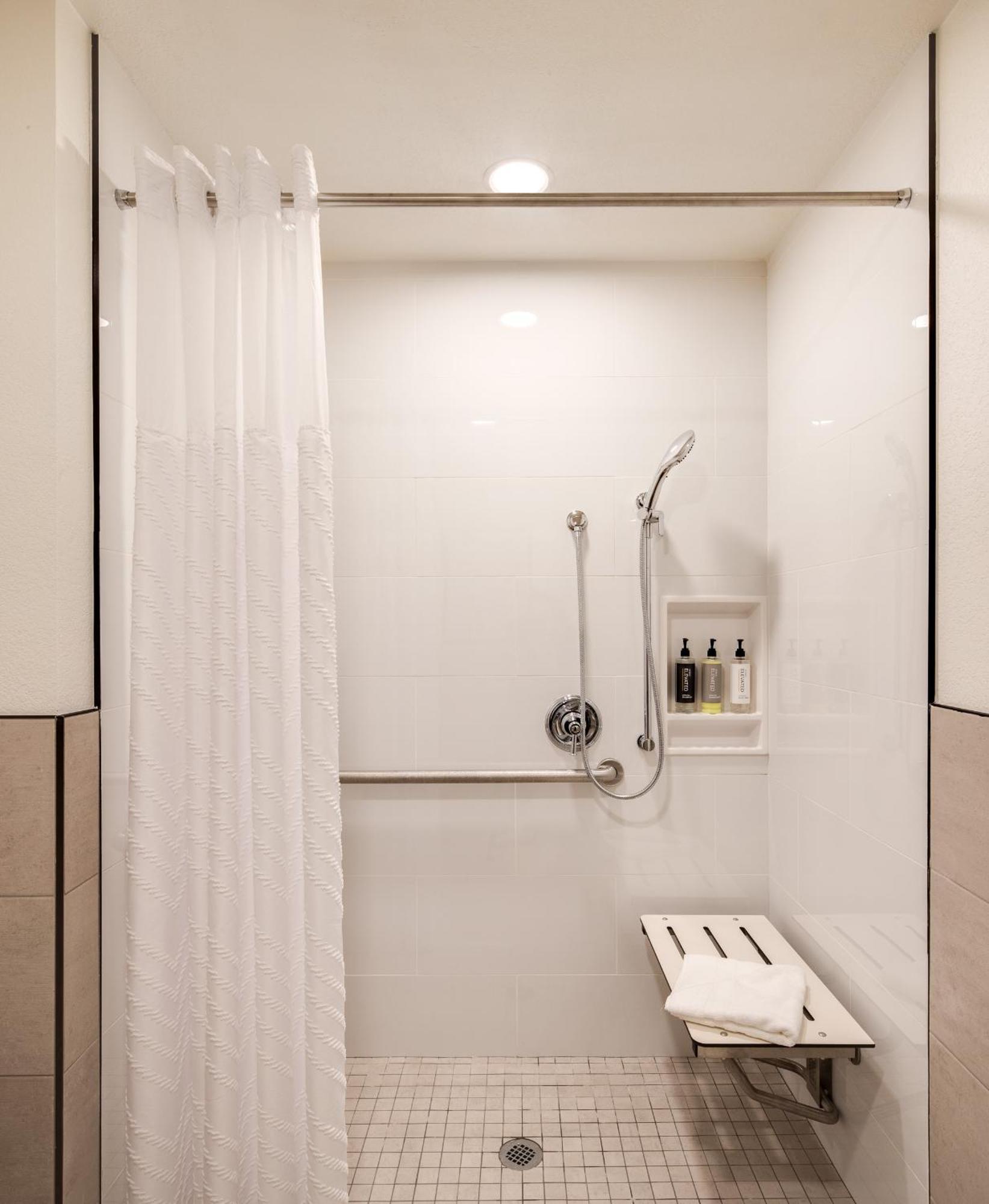 Ayres Hotel Redlands - Loma Linda Εξωτερικό φωτογραφία